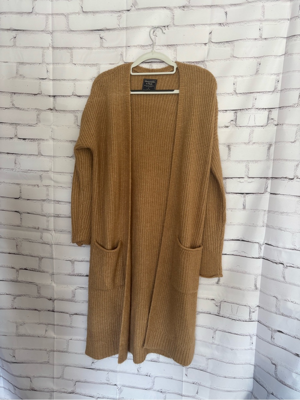 Abercrombie & Fitch Long Open-Front Cardigan in Camel Brown